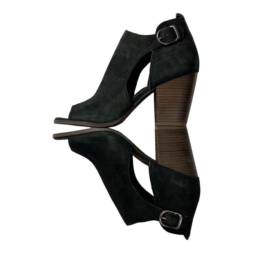 Lucky Brand Women’s 9.5M Oona Black Suede Stacked Heels Peep Toe Buckle NWOB - Picture 4 of 9